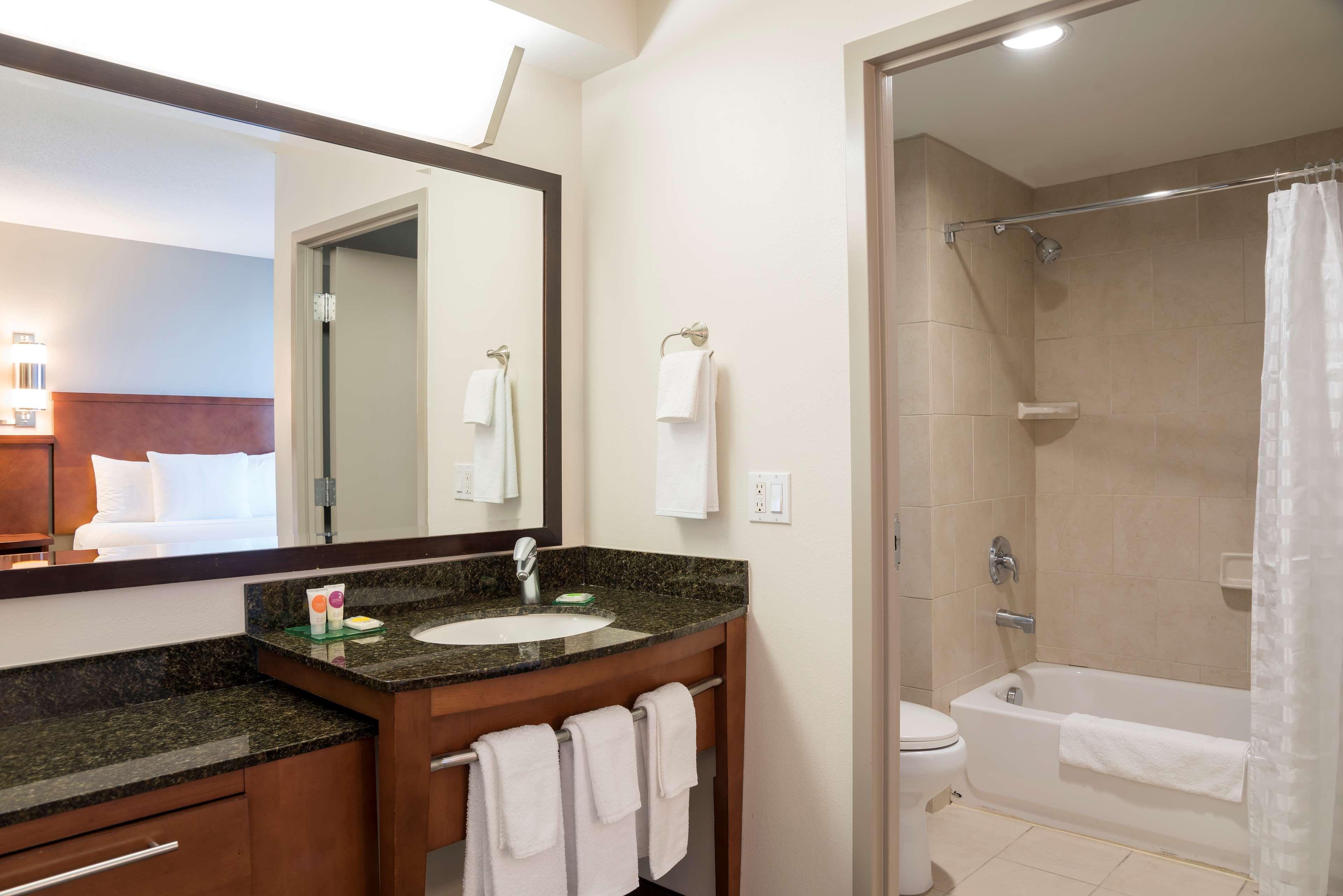 Hyatt Place Sarasota/Bradenton מראה חיצוני תמונה